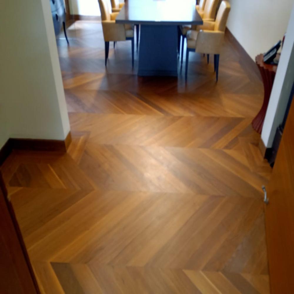 Outdoor Wpc Deck Flooring - Thickness >25 Mm, Coverage Area 5.66 Sqft, Matt Wood Look Finish , Ideal For Walls And Facades
