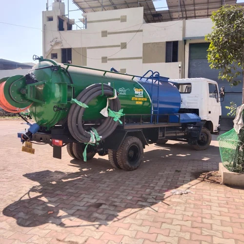 4000 L Sewer Suction Cum Jetting Machine - Features: Stable Perfomance
