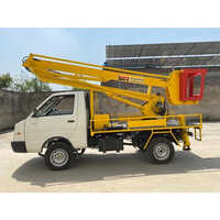 30 Feet Hydraulic Sky Lift - Capacity: 150 Kg