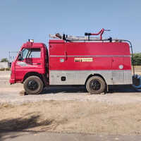 4500 L Fire Fighting Vehicle - Coating Type: Color Coated