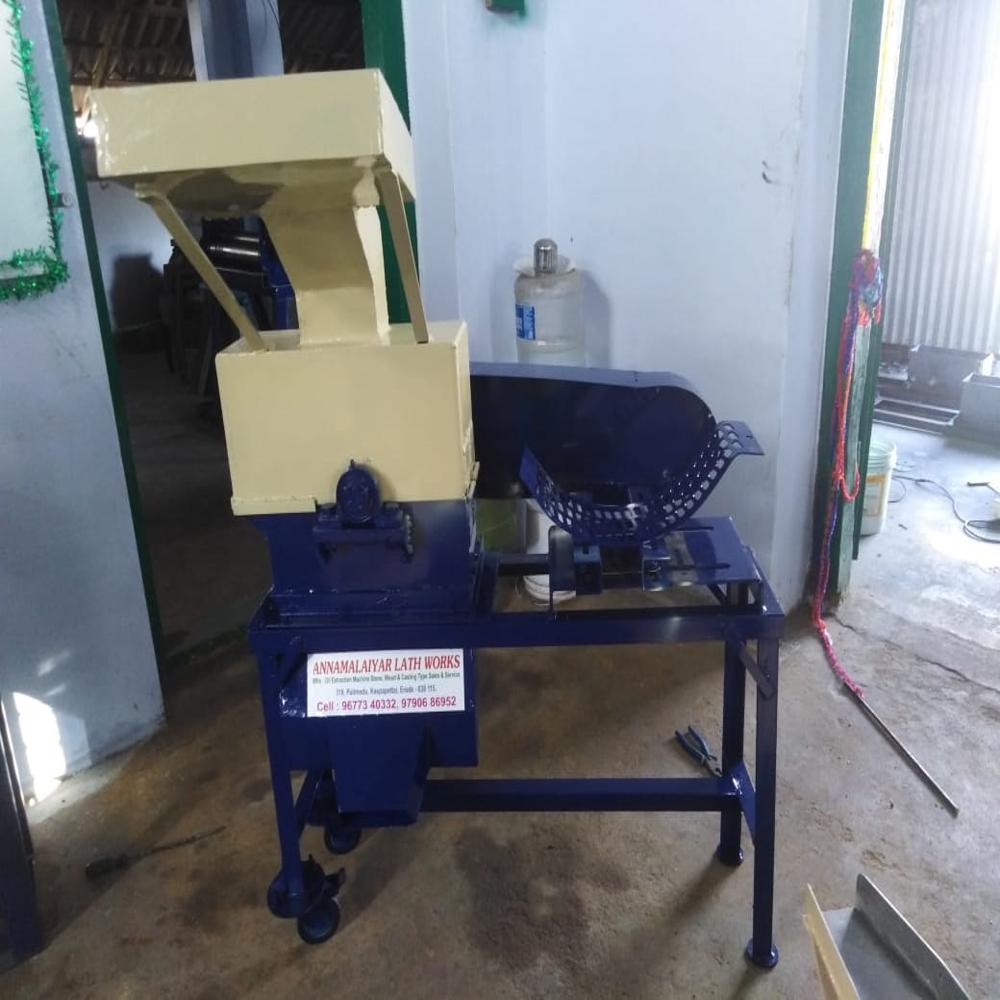 OIL CAKE POWDER MACHINE