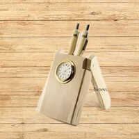Wooden Pen Holder With Clock - Design Type: Modern