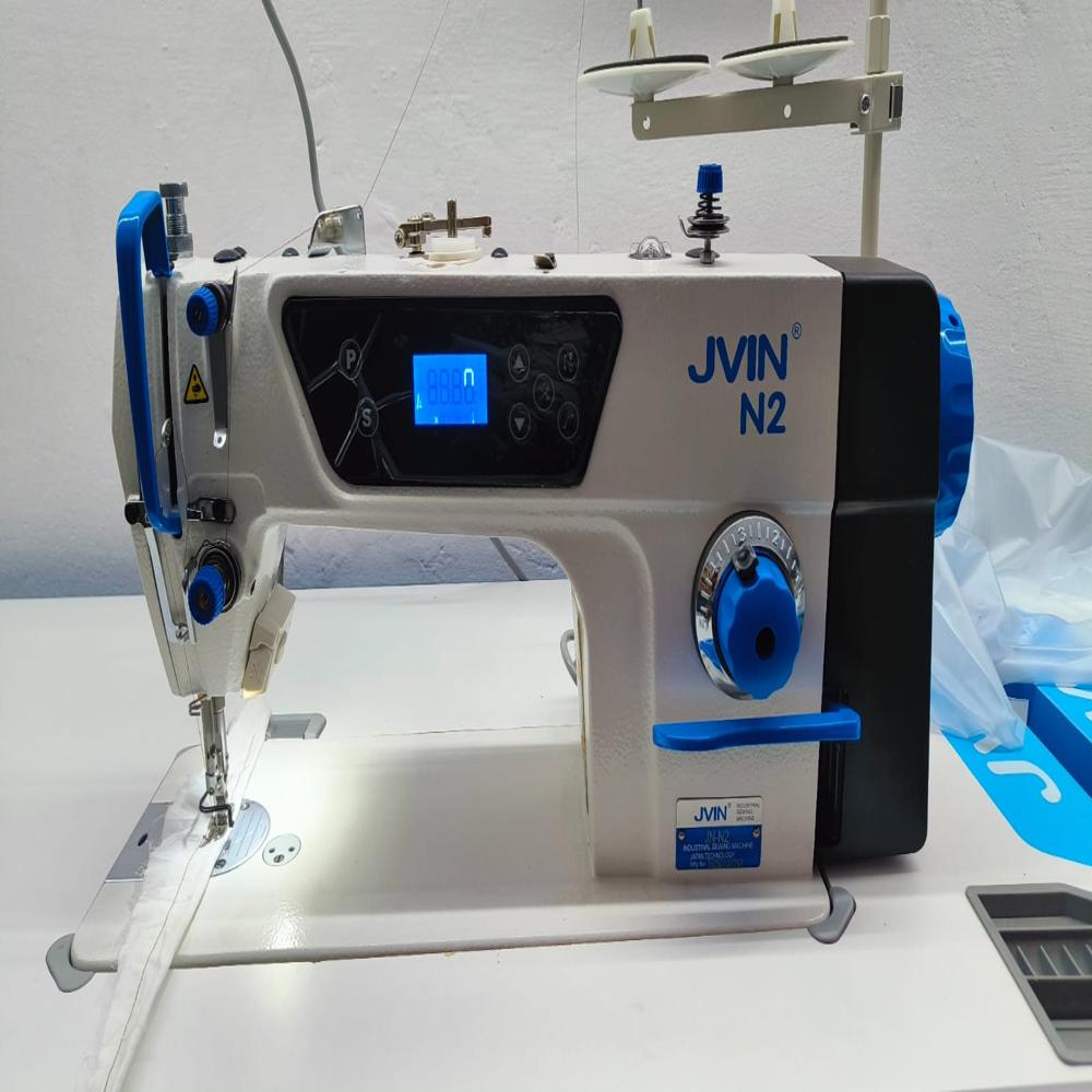 Jn-n2 Direct Drive Single Needle Lockstitch Sewing Machine With Auto Thread Trimmer Complete Set. - Color: White And Blue