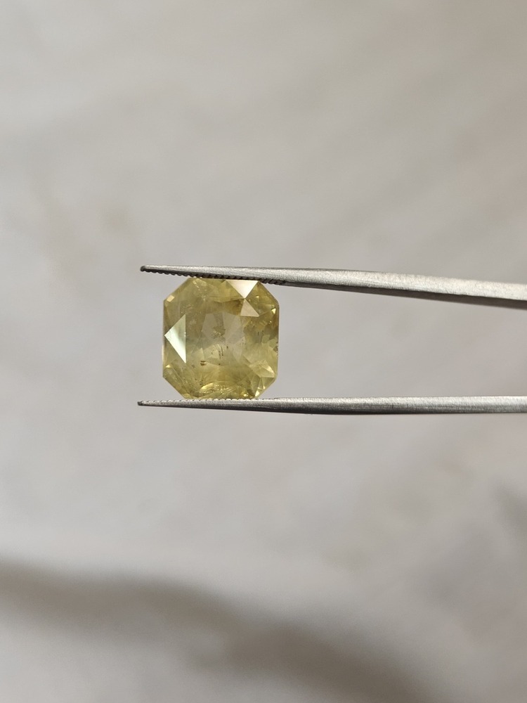 Natural Ceylon Yellow Sapphire