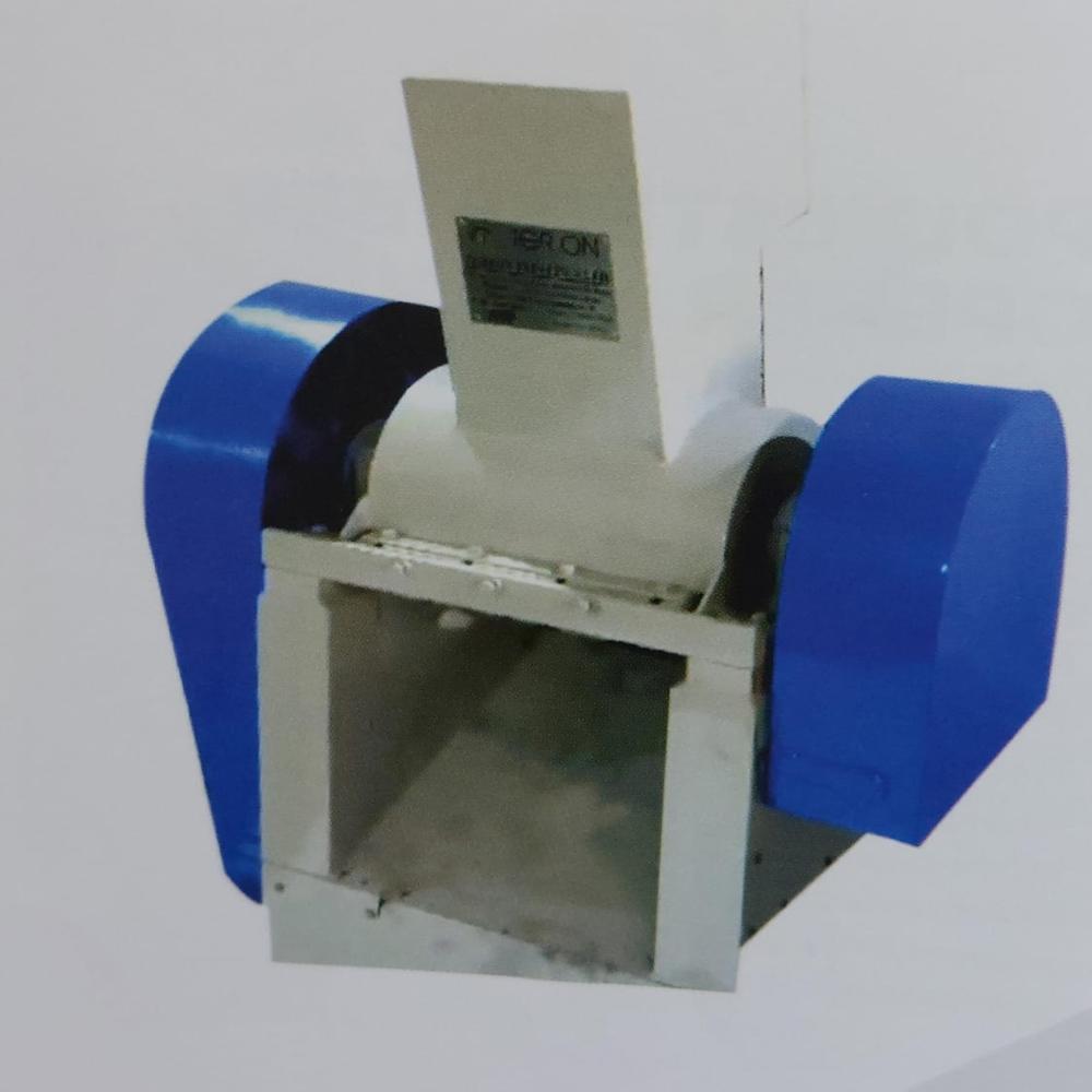 Cotton Waste Cloth Cuting Machine - Automatic Grade: Semi Automatic
