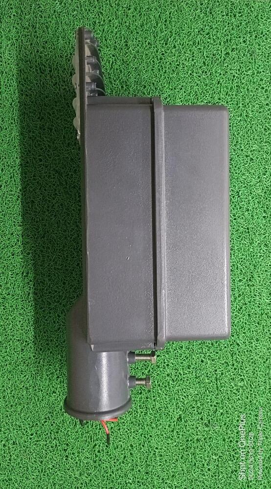 30w Solar Semi Integrated Street Light - Color: Black