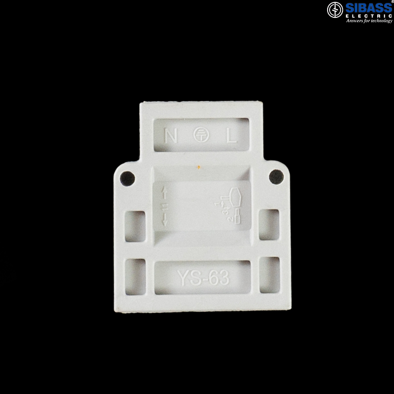 PCT WIRE CONNECTOR 3 IN 6 OUT SE-63