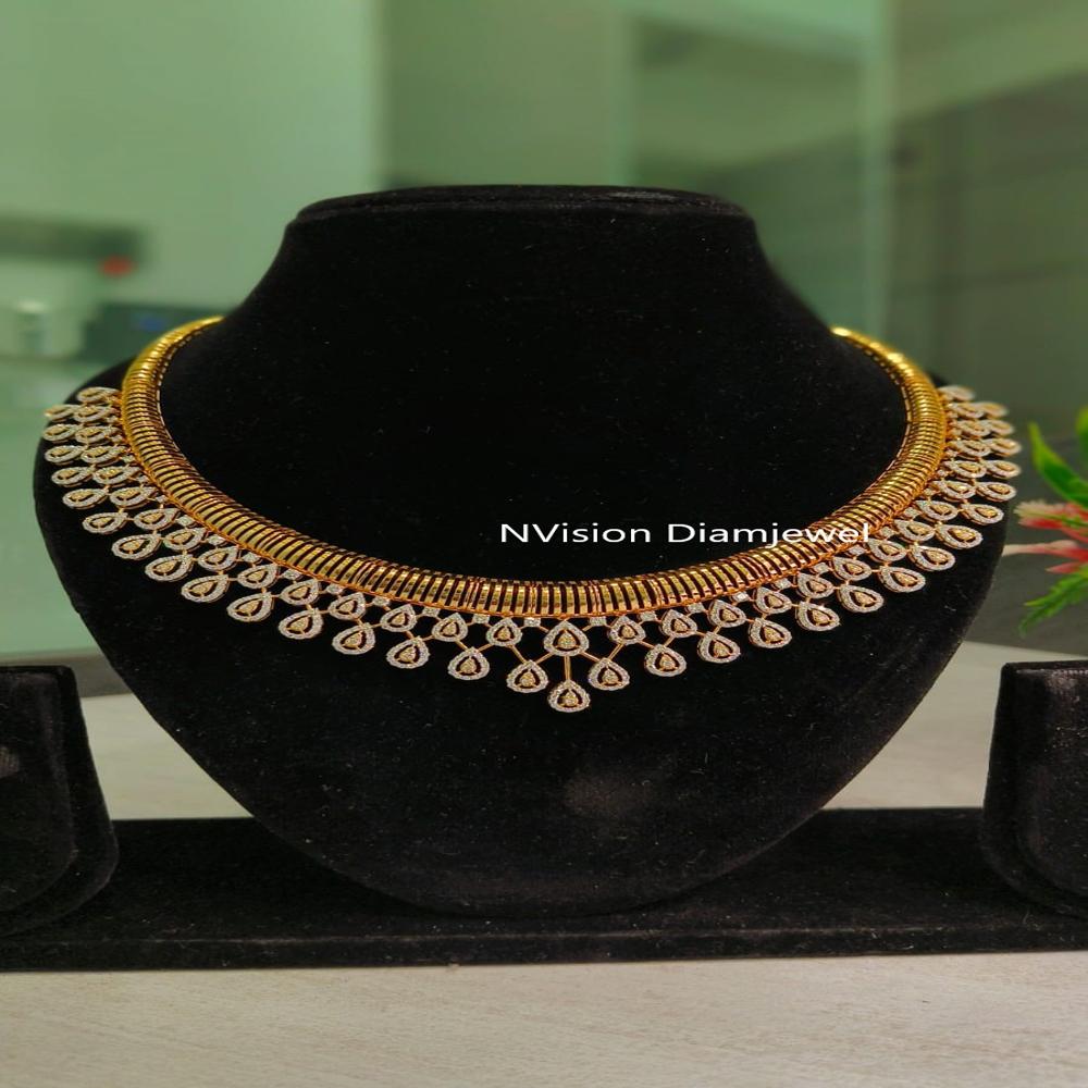 Exquisite Royal Gold Droplet Natural Diamond Necklace