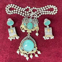 Dual Tone Monalisa Stone Pendant With Jhumka - Color: Golden