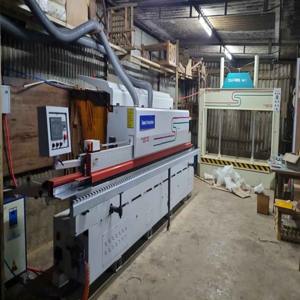 Automatic edge banding Machine heavy with corner rounding