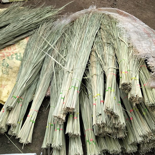 Pooja Darbai Grass - Color: Natural