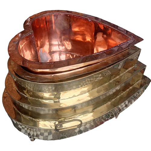 Heart Shape Home Kundam - Color: Golden