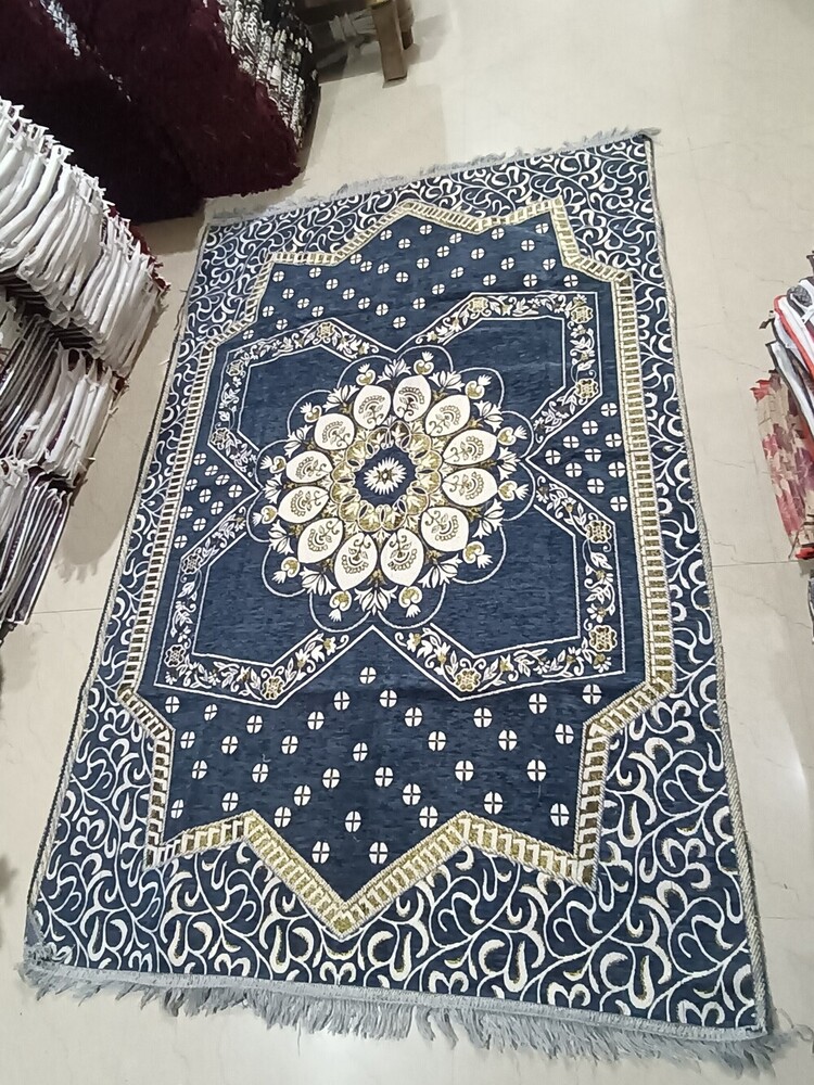 5*7 FLOOR Carpet Chennile