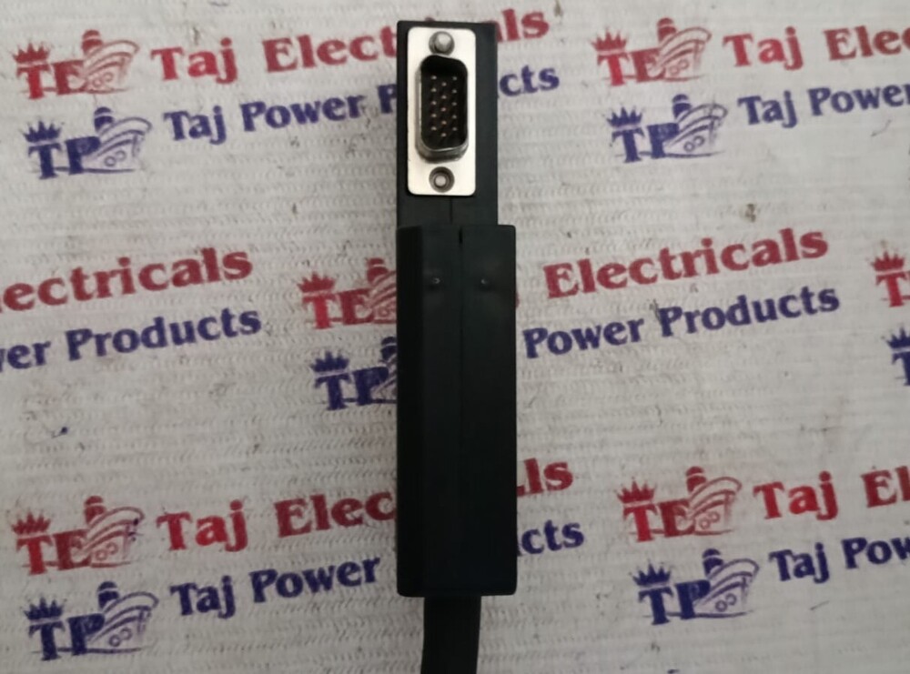 ALLEN BRADLEY 2090-K2CK-D15M CONNECTOR