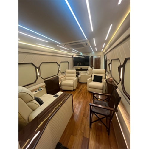 Vanity Van - Color: White