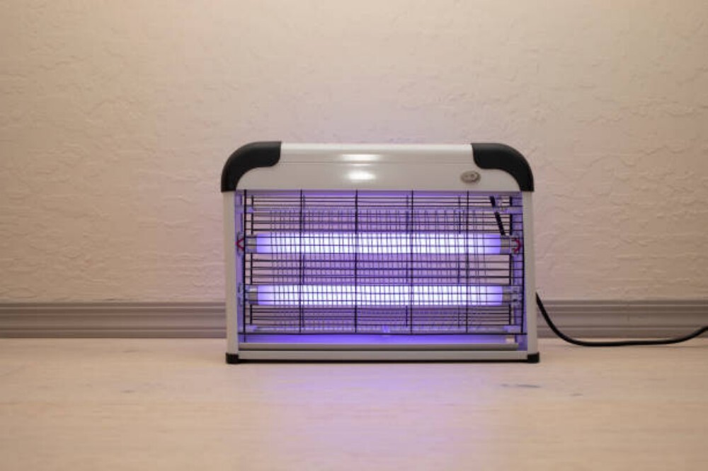 Flying Insect Killer - Type: Traps