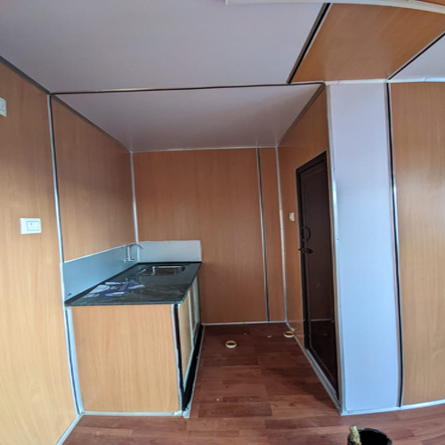 Farm House Portable Cabins - Floor Material: Plywood