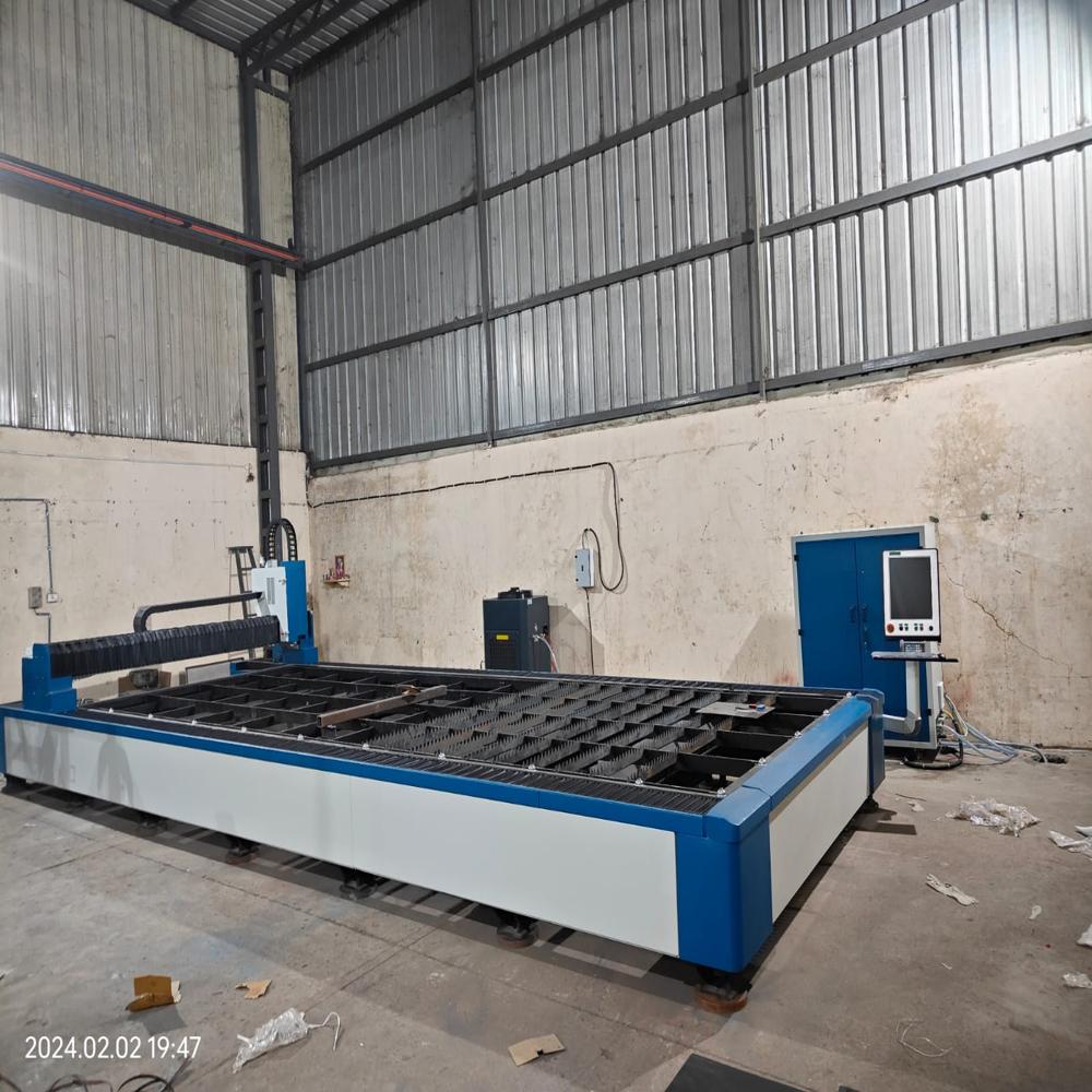 3kw Fiber Laser Cutting Machine