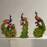 Decorative Peacock Set - Color: Multicolor