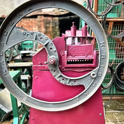 Das 86 Super Toka 3 Roller - Color: Red Paint Coated