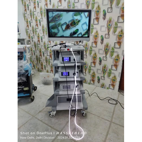 Stryker Laparoscopic System - Dimension (L*w*h): 60 X 80 X 30 Centimeter (Cm)
