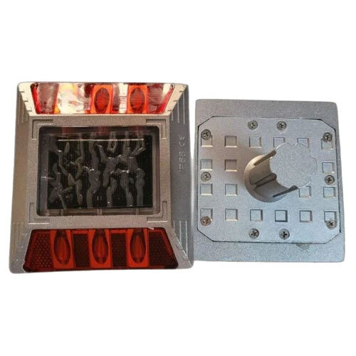 Solar Road Stud - Dimension (L*W*H): 130 X 130 X 23 Cm Centimeter (Cm)