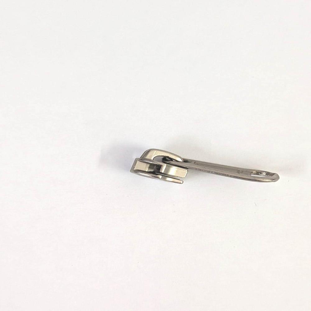 05 Rc Dfl Ns - Color: Silver