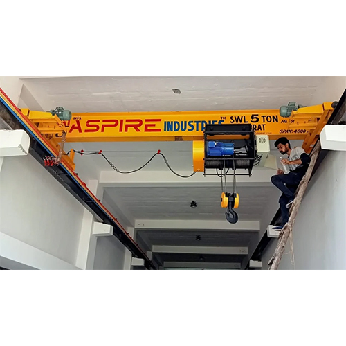 5 Ton Double Eot Crane - Lifting Speed: 3 To 4 M/M