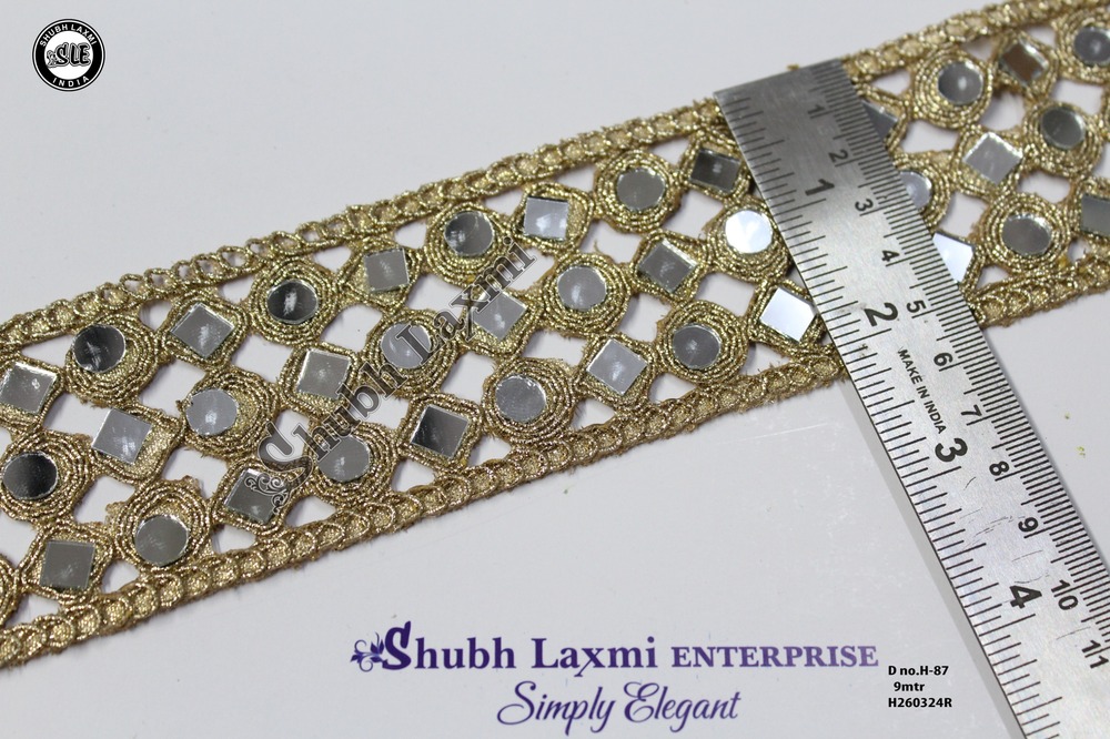 3 Line Mirror Lace