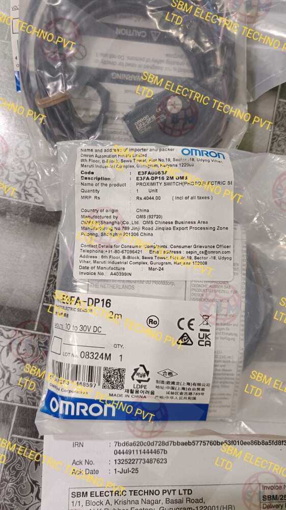 Omron Photoelectric Sensor 10 To 30vdc, E3fa-dp16 2m,e3fs-10b4-p1