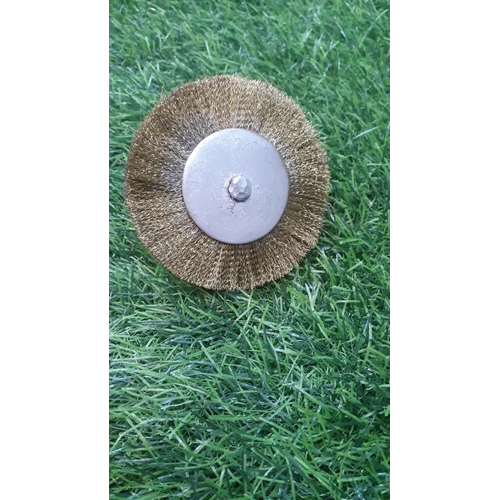Spindle Flap Brush