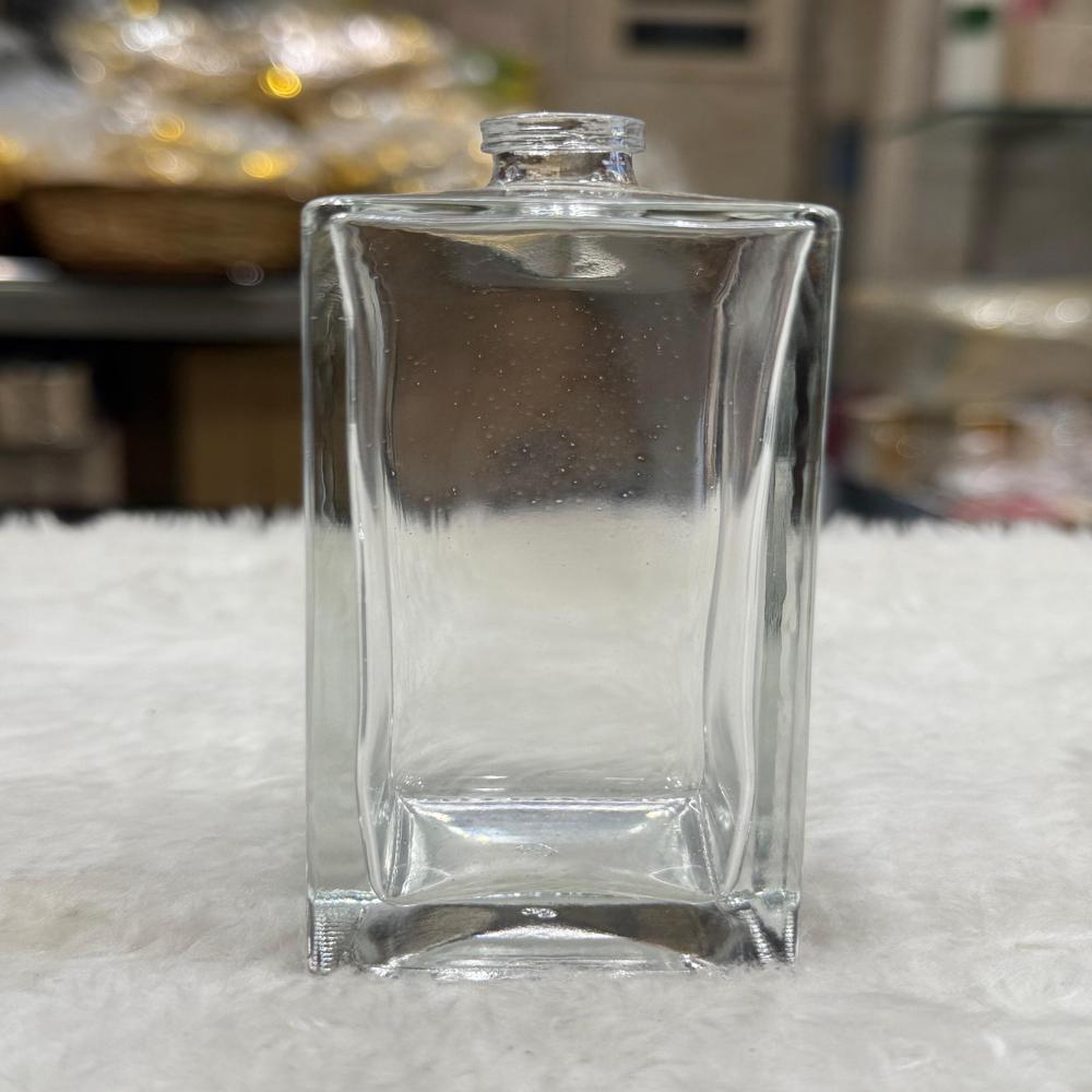 Perfume Bottle - Glass Material, Standard Size, Transparent Color | Eco-friendly Design, Smooth Finish, Water Resistant, Warranty Included