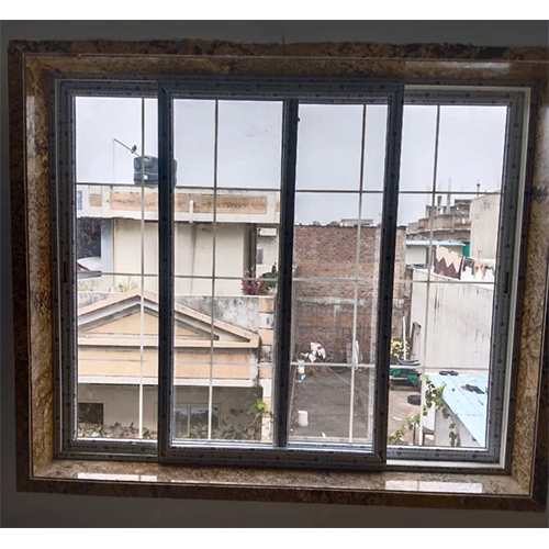 3 ट्रैक UPVC स्लाइडिंग विंडो
