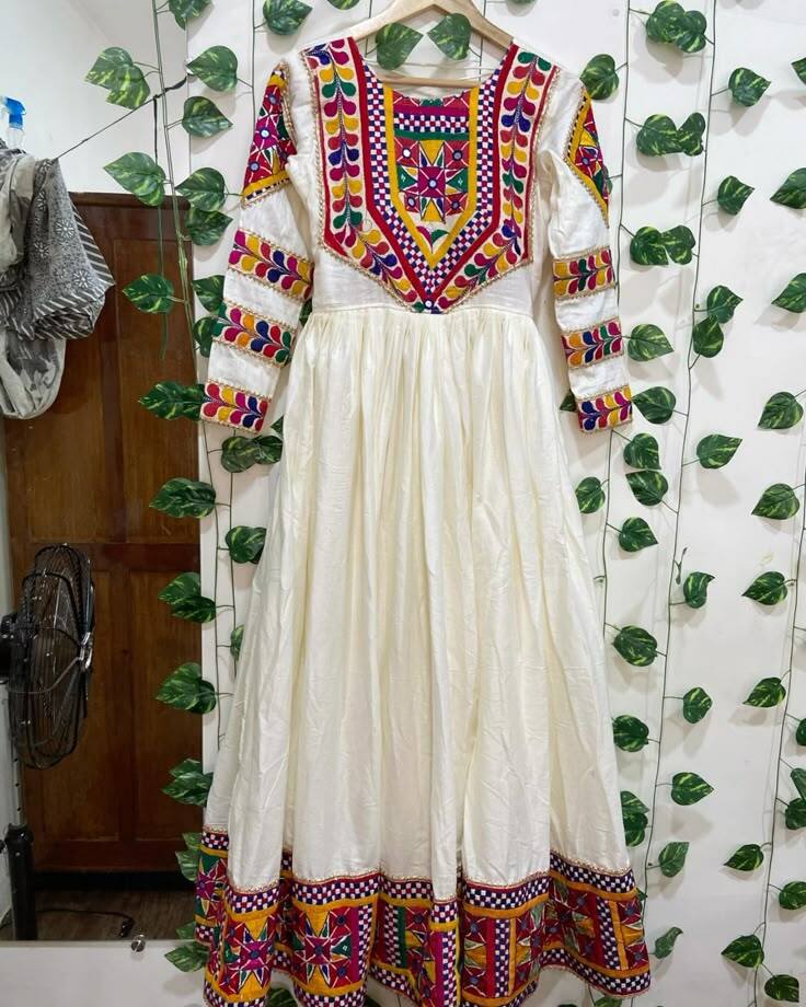 Design a New upcomimg Navratri Festival Anarkali Color Full Length Gown for Women