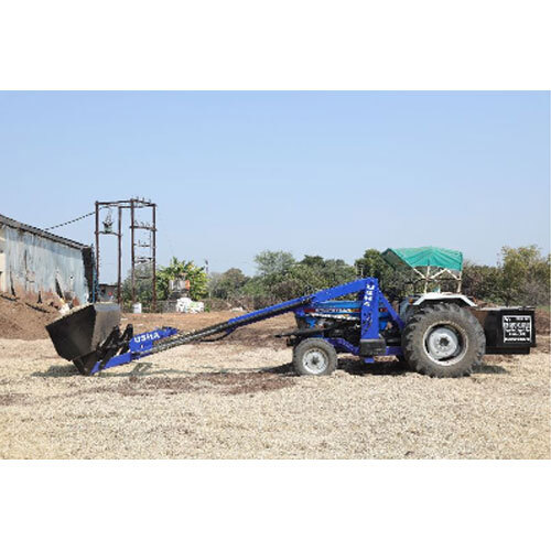 Powertrac Tractor Fitted Telescopic Husk Loader - Finishing: Polished