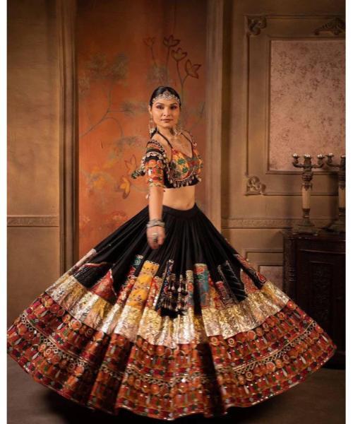 Muslin Cotton Original Kodi mirror work Navratri Garba Chaniya Choli (Stitched)