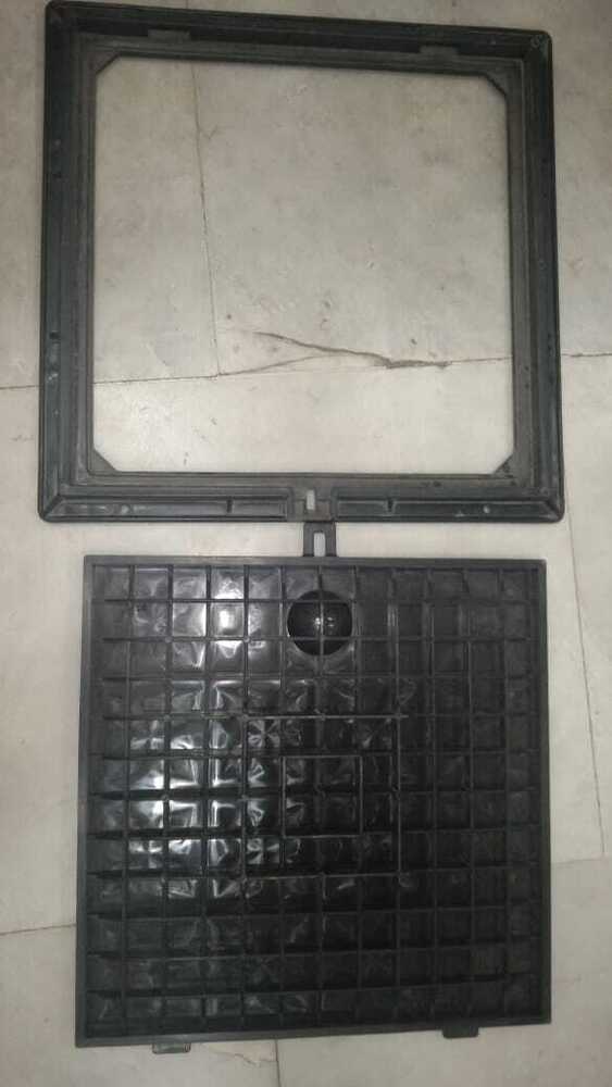 Casting Earth Pit Cover - Color: Black