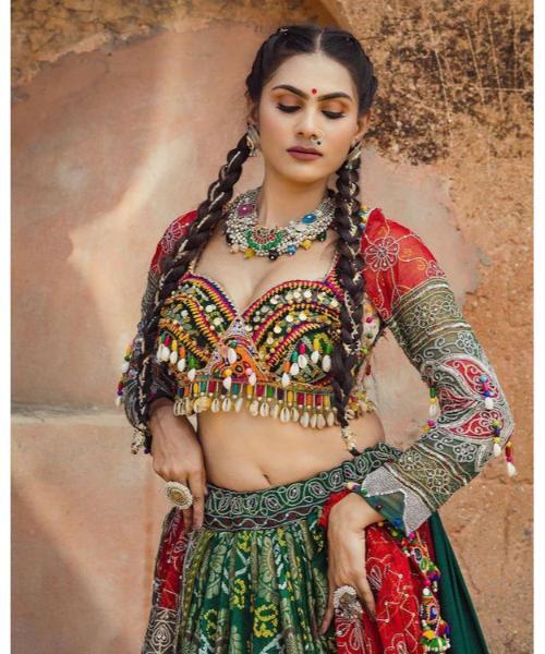 Butter Silk Heavy Gujrati Kutchi Work Navratri Special Chaniya Choli - Heavy Butter Silk, 4 Mtr Flair, 44 Inch Length | Real Mirror Work, Fancy Hand Work Lace, Fully Stitched