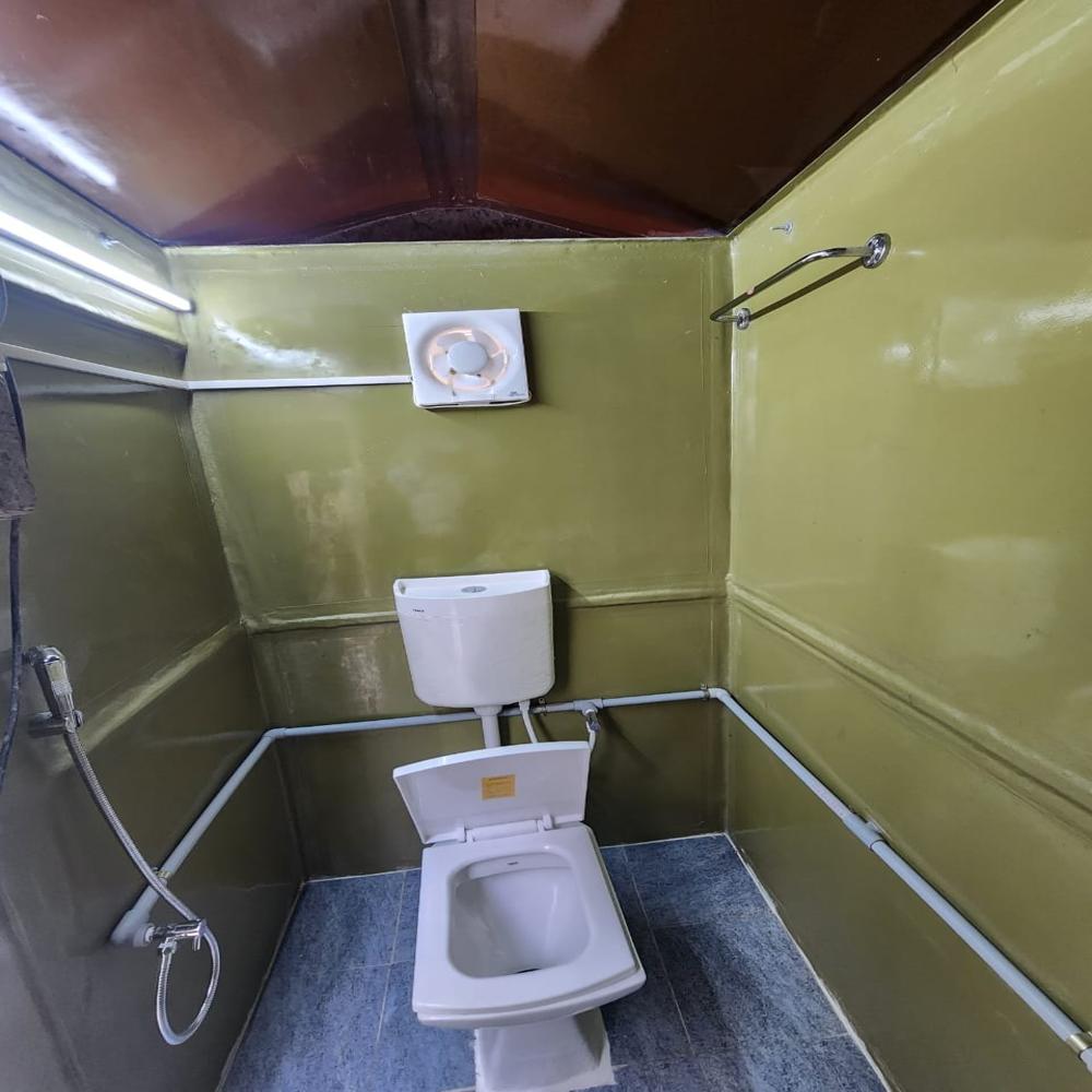 FRP PORTABLE TOILET CUM BATHROOM