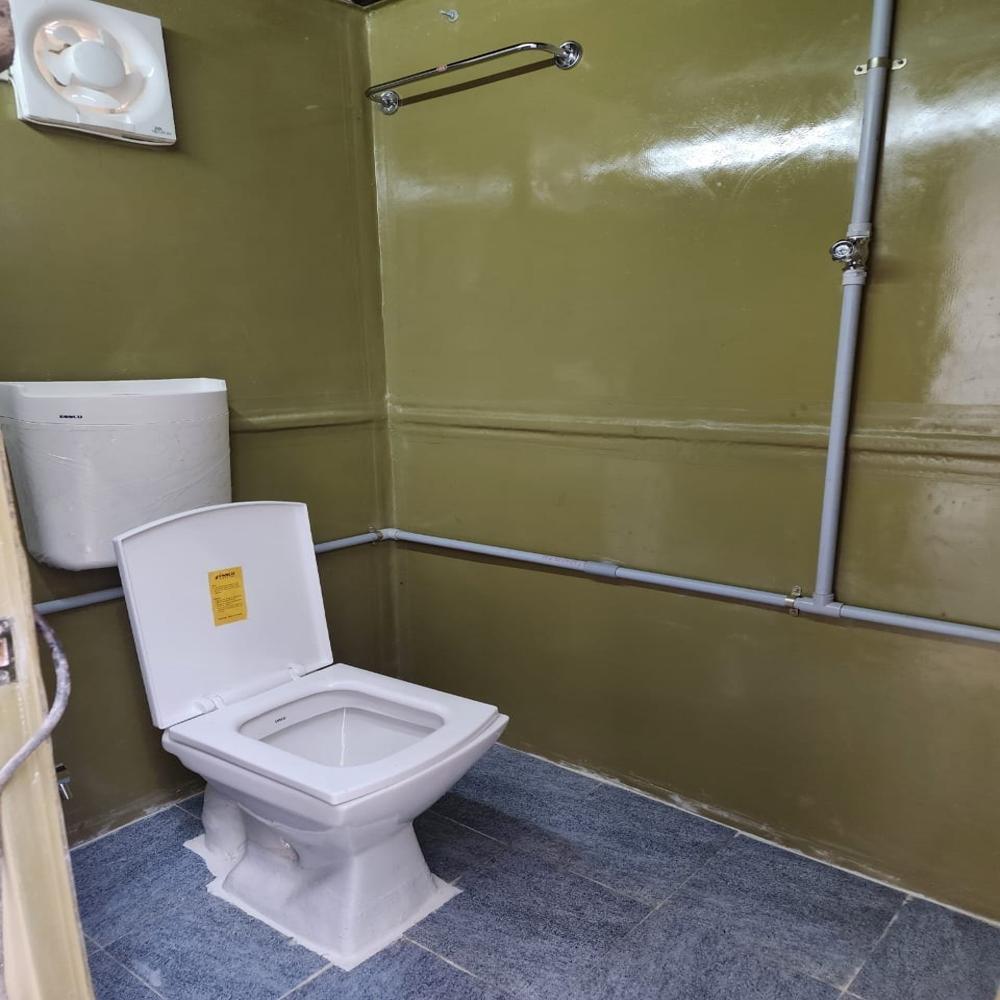 FRP PORTABLE TOILET CUM BATHROOM