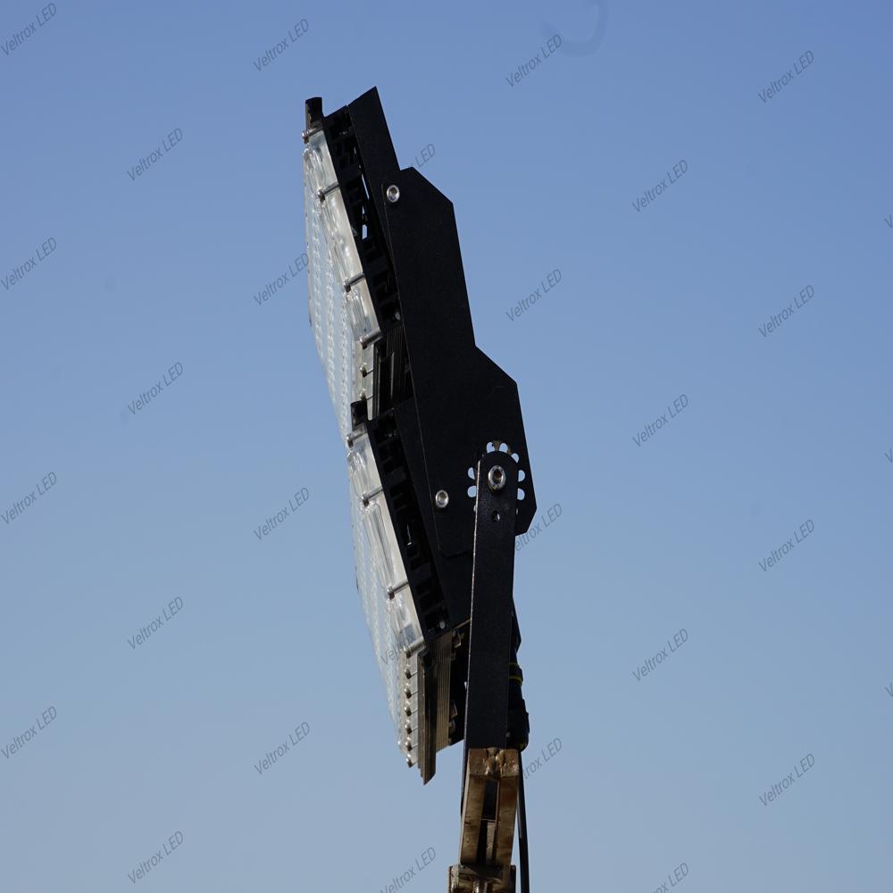 200 W Led High Mast Light - Color: Silver