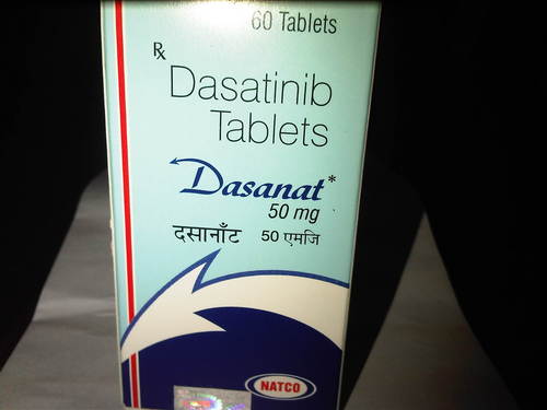 DASANAT - DASATINIB 50MG एक शक्तिशाली औषधि है जिसका उपयोग विशेष रूप से कैंसर के उपचार में किया जाता है। यह खासकर उन रोगियों के लिए प्रभावी है जो क्रोनिक मायेलोइड ल्यूकेमिया या फॉलिकुलर ल्यूकेमिया से ग्रसित होते हैं। इस दवा का प्रभावी डोज़ मरीजों की स्थिति और चिकित्सक की सलाह के अनुसार निर्धारित किया जाता है।