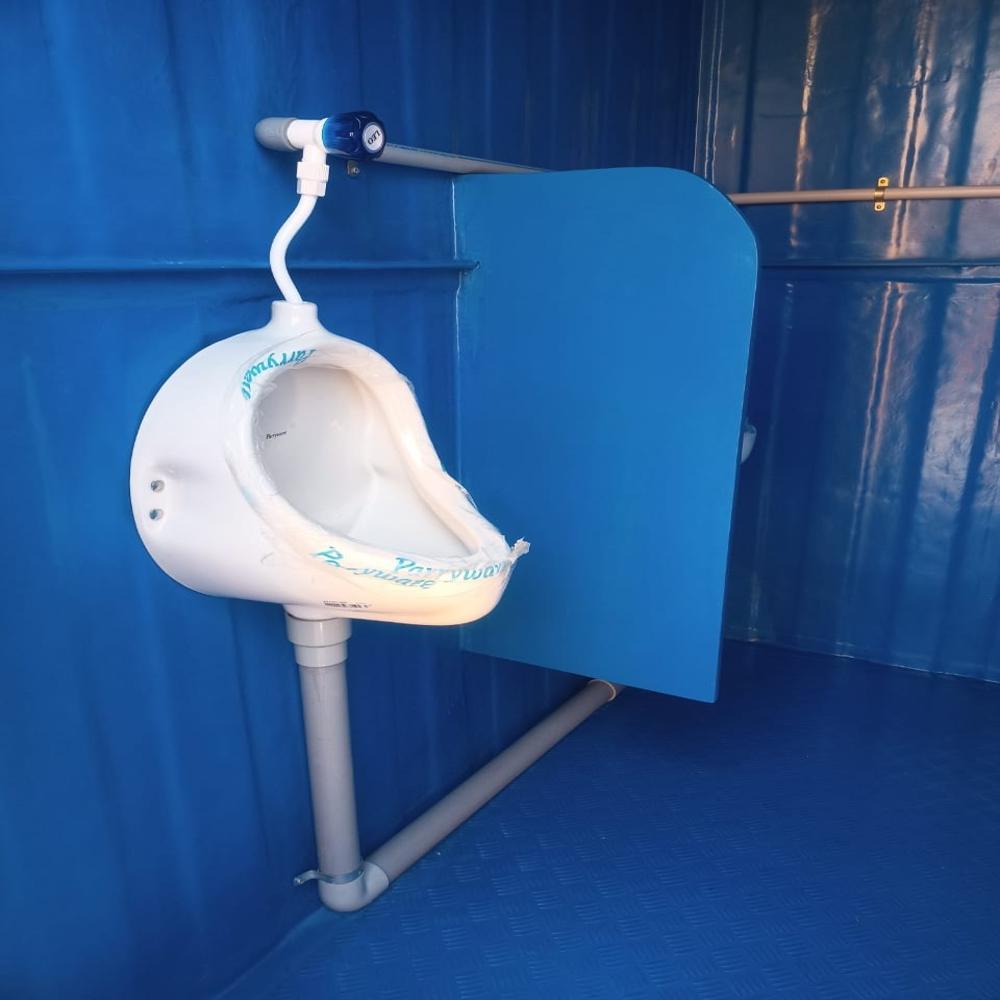 FRP URINAL TOILET CABIN