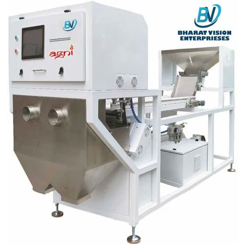 Red Chilli Belt Type Color Sorter Machine - Capacity: 1 T/Hr