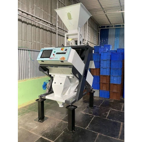 Cashew Color Sorter Machine - Capacity: 3 T/Hr