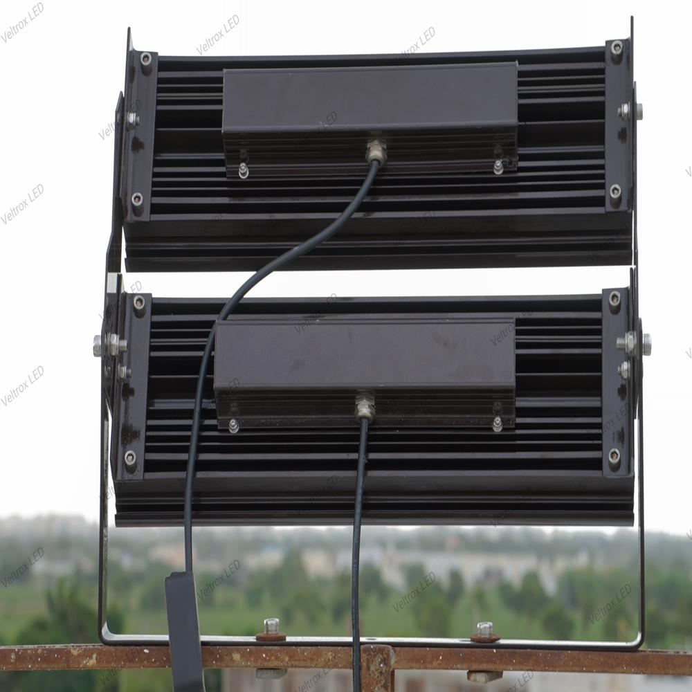 Veltrox 200W LED Lens Shark Model Light