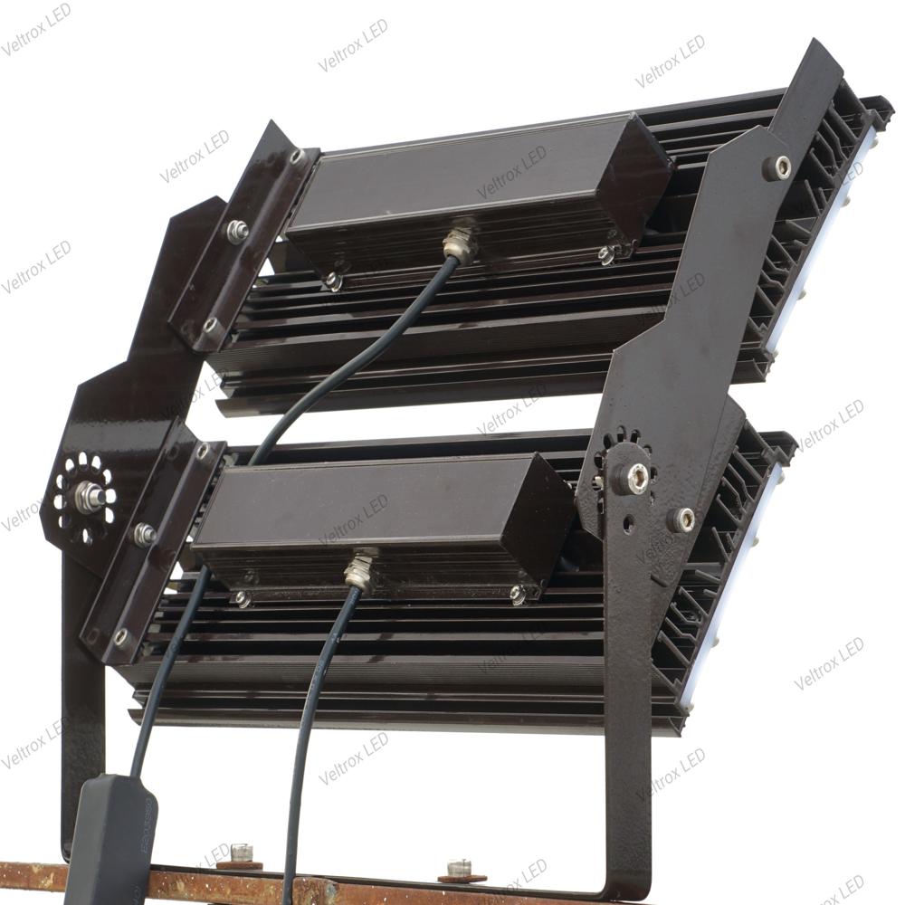 Veltrox 200w Led Lens Shark Model Light - Color: Black