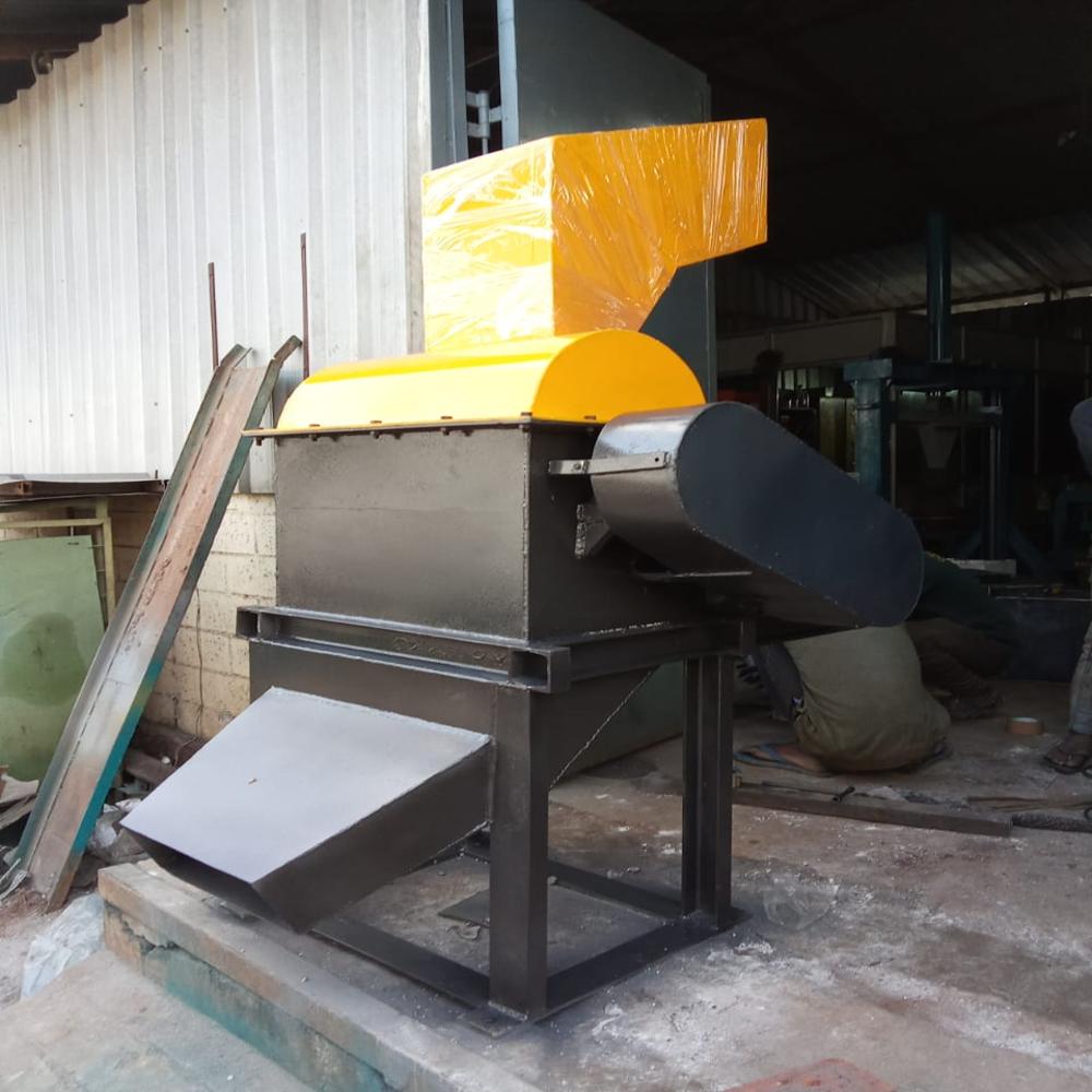 Brick Crusher Machine - Feature: Heavy Duty