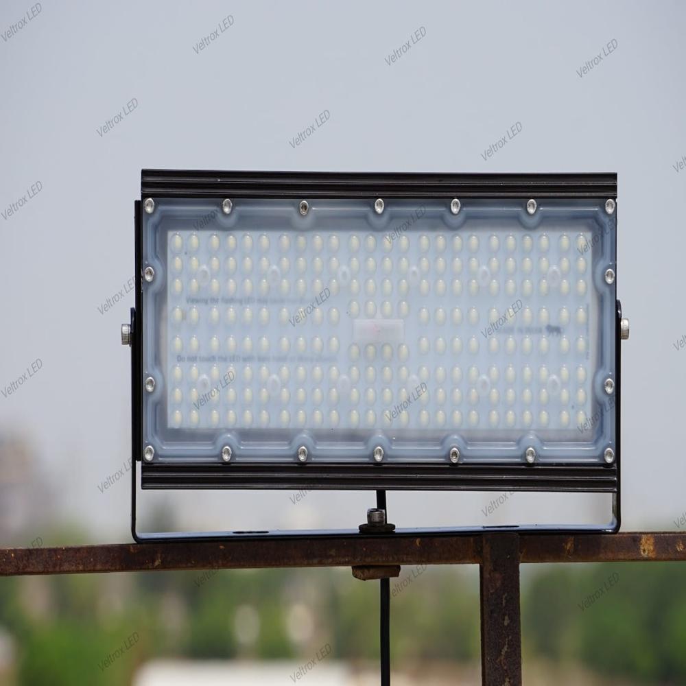 Veltrox LED 100W Antiglare Flood Light