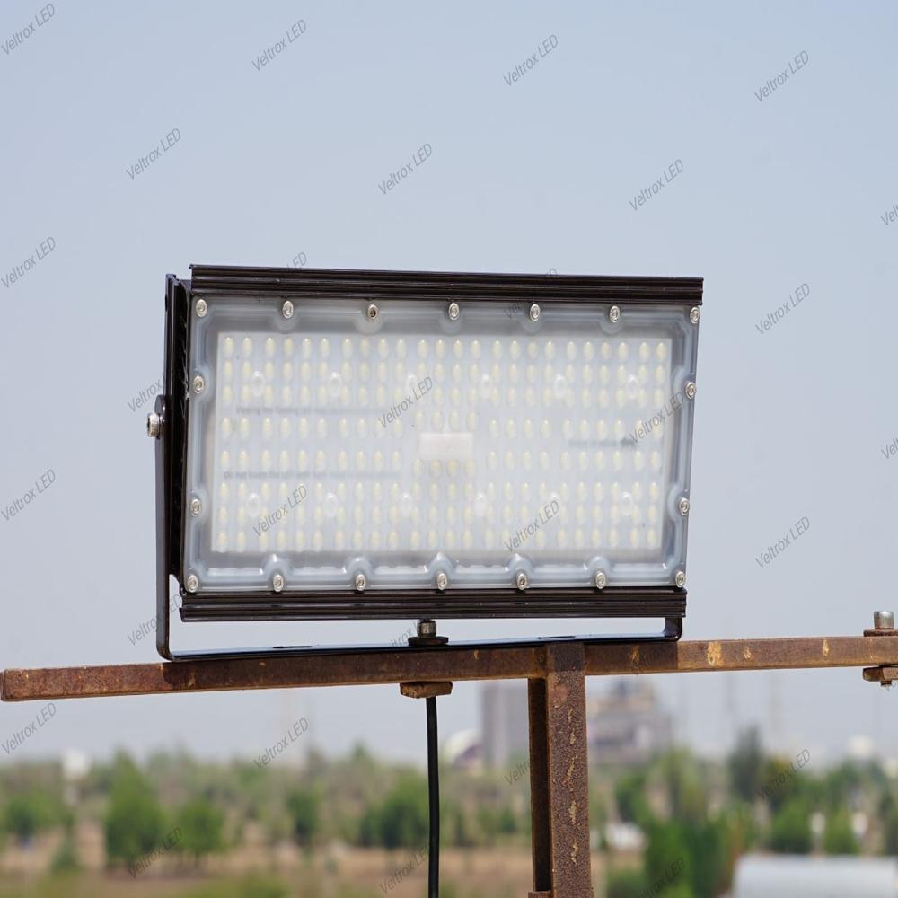 Veltrox LED 100W Antiglare Flood Light
